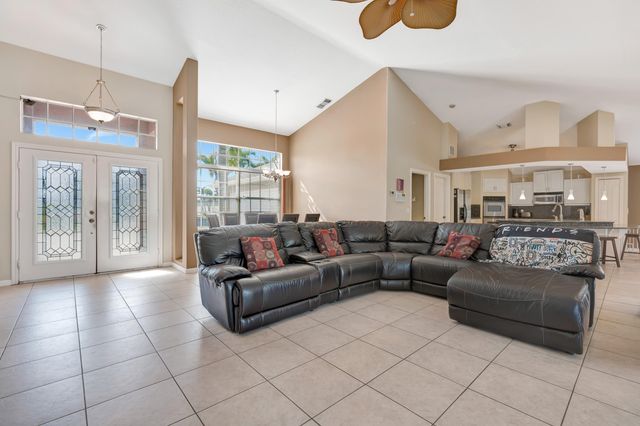 374 SW Kestor Drive, Port St. Lucie, Port St Lucie, FL 34953