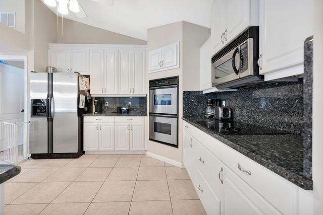 374 SW Kestor Drive, Port St. Lucie, Port St Lucie, FL 34953