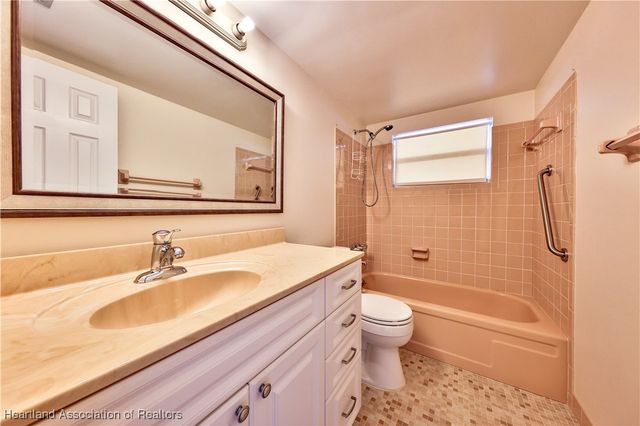 2131 Lakeview Drive 508, Sebring, FL 33870