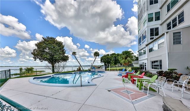 2131 Lakeview Drive 508, Sebring, FL 33870
