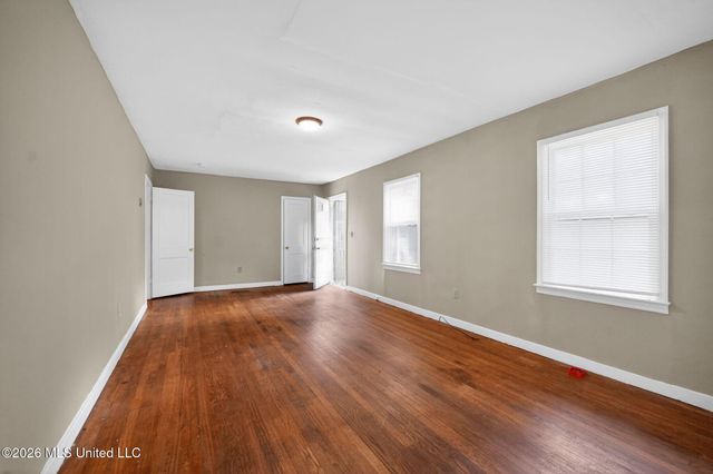 617 Woodbury Road, Jackson, MS 39206