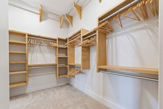 4724 N Elk Creek Dr, Wichita, KS 67226