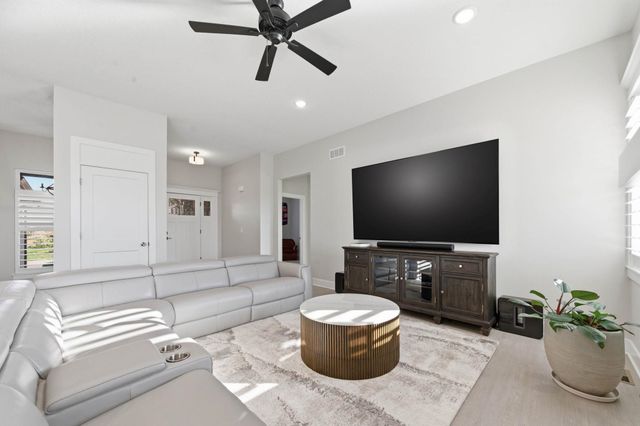 4724 N Elk Creek Dr, Wichita, KS 67226