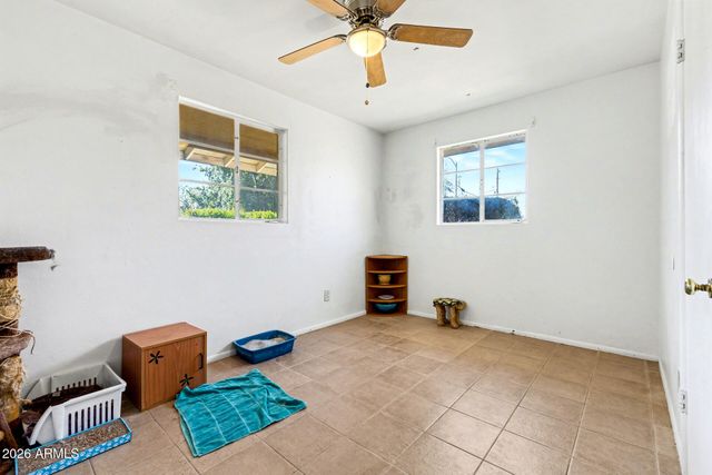 5225 N 8TH Place, Phoenix, AZ 85014