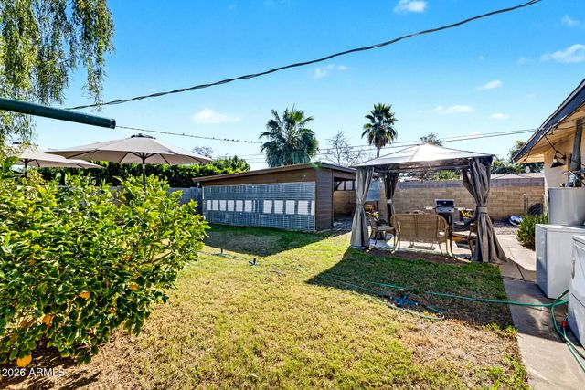 5225 N 8TH Place, Phoenix, AZ 85014