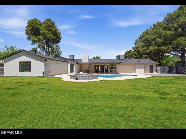 704 YORKSHIRE Court, El Paso, TX 79922