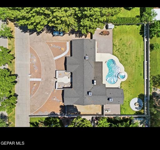 704 YORKSHIRE Court, El Paso, TX 79922