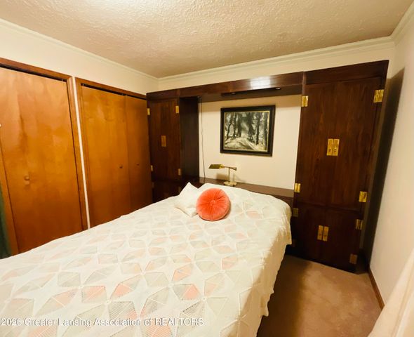 6845 S Ainger Road, Olivet, MI 49076