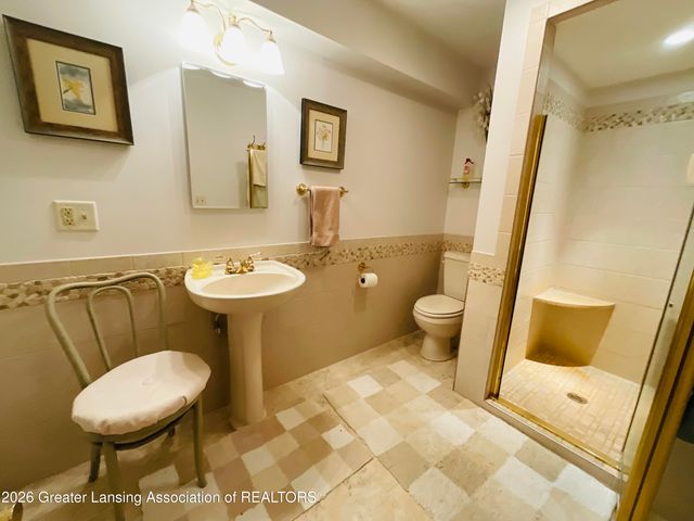 6845 S Ainger Road, Olivet, MI 49076