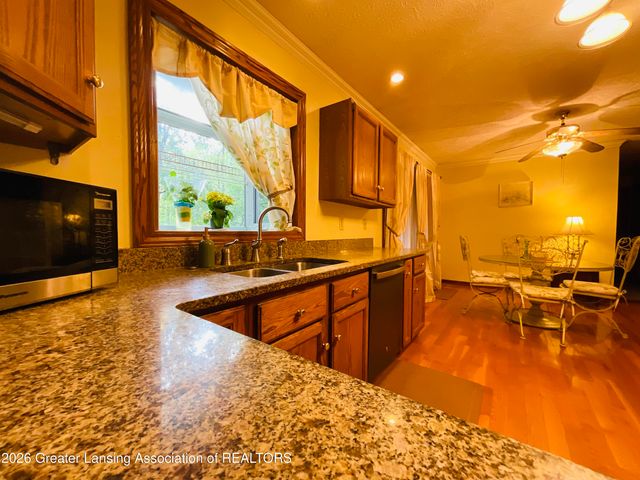 6845 S Ainger Road, Olivet, MI 49076