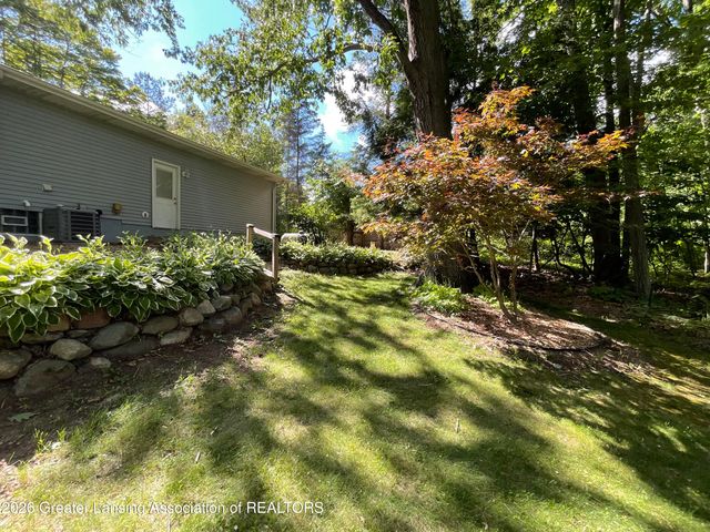 6845 S Ainger Road, Olivet, MI 49076