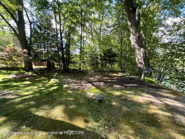 6845 S Ainger Road, Olivet, MI 49076