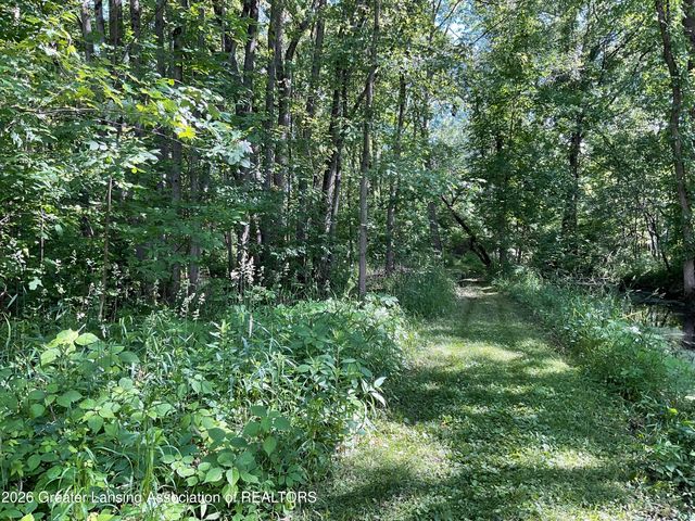 6845 S Ainger Road, Olivet, MI 49076