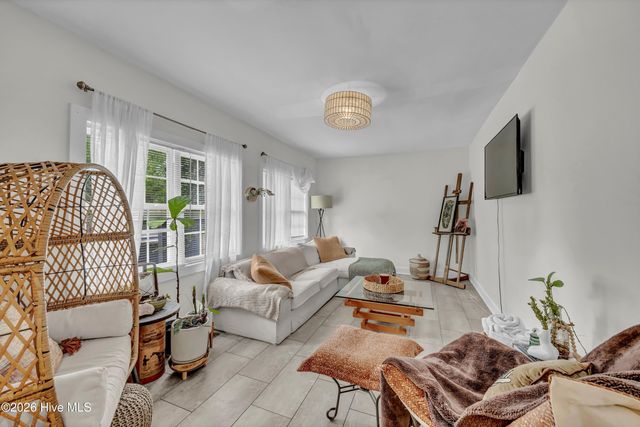1414 Dock Street, Wilmington, NC 28401