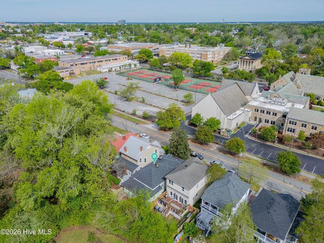 1414 Dock Street, Wilmington, NC 28401