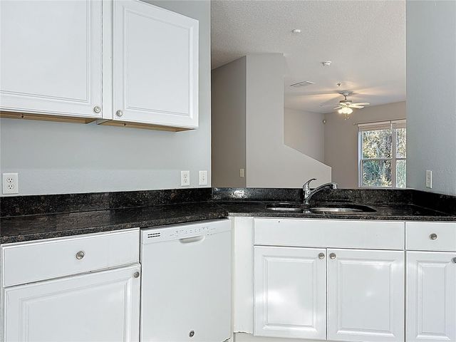 1500 BROKEN OAK DRIVE 25B, Winter Garden, FL 34787