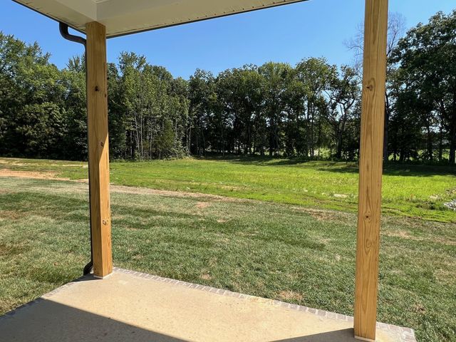 2392 Beverly Gail Rd, Pleasant View, TN 37146