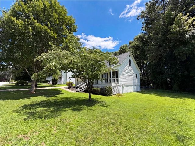 1761 Keenland Place, Lawrenceville, GA 30043