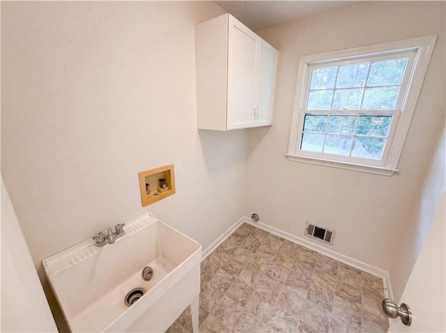 1761 Keenland Place, Lawrenceville, GA 30043