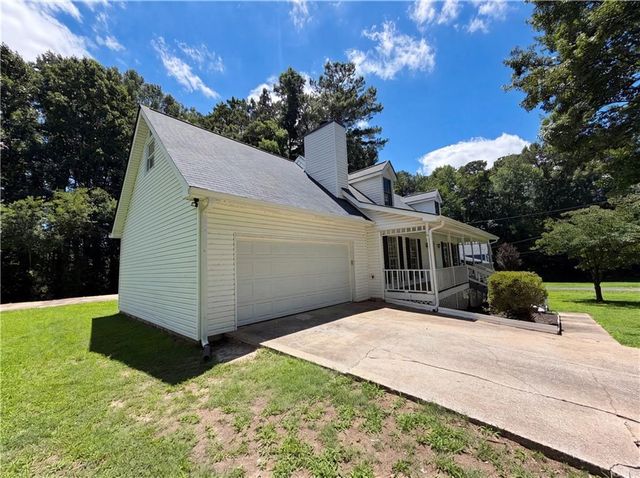 1761 Keenland Place, Lawrenceville, GA 30043