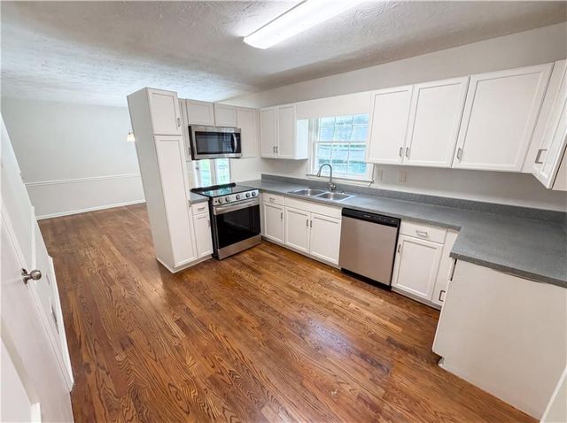 1761 Keenland Place, Lawrenceville, GA 30043