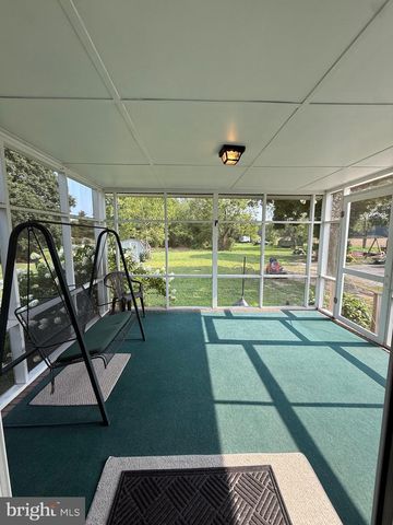 131 MAPLE AVE, Cedarville, NJ 08311