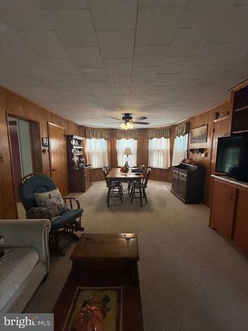 131 MAPLE AVE, Cedarville, NJ 08311