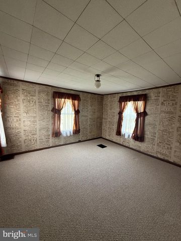 131 MAPLE AVE, Cedarville, NJ 08311