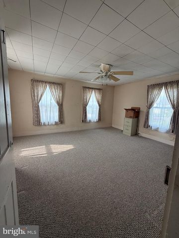 131 MAPLE AVE, Cedarville, NJ 08311
