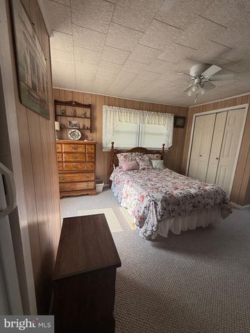 131 MAPLE AVE, Cedarville, NJ 08311