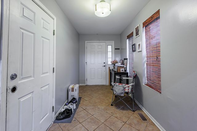 3022 141st Place, Blue Island, IL 60406