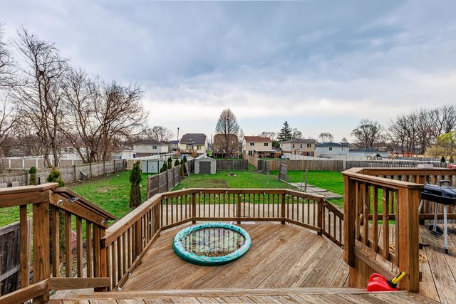 3022 141st Place, Blue Island, IL 60406