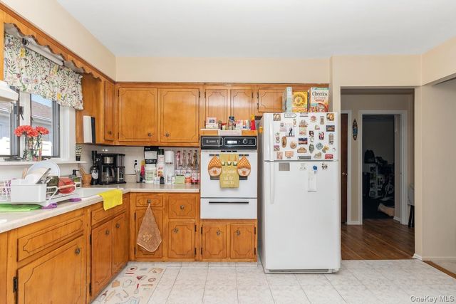 15143 21st Avenue, Whitestone, NY 11357