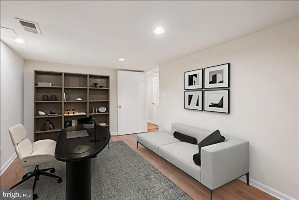 3303 BROOKLAWN TER, Chevy Chase, MD 20815