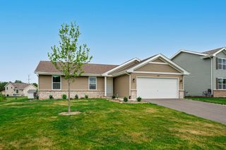 3764 Scarlet Oak Drive, Rockford, IL 61109