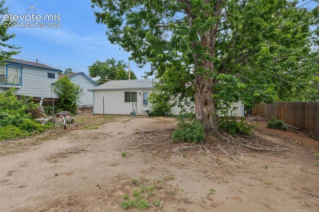 2206 Olympic Drive, Colorado Springs, CO 80910