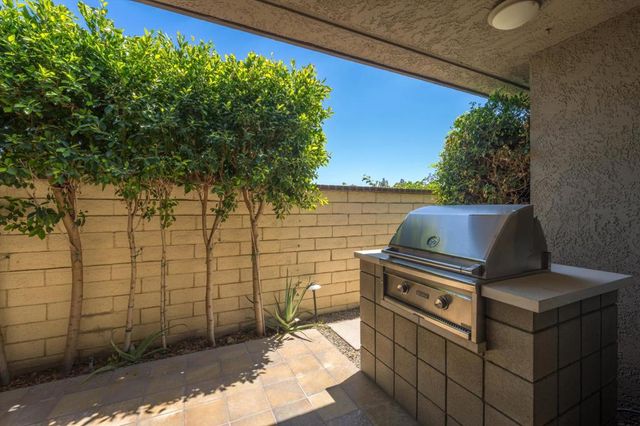 18 Lehigh Court, Rancho Mirage, CA 92270