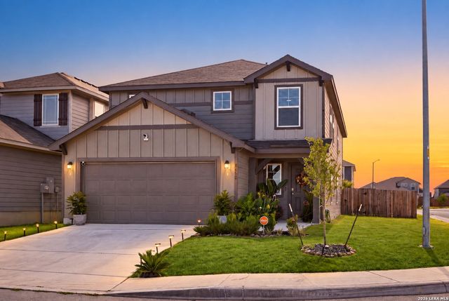 8650 EAGLE HILL MDW, San Antonio, TX 78222