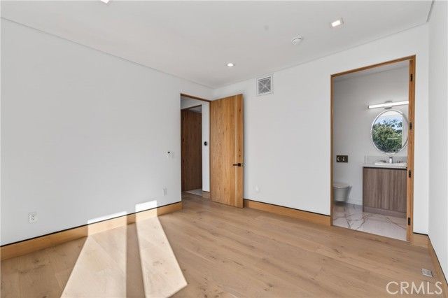 4016 Oakfield dr, Sherman Oaks, CA 91423