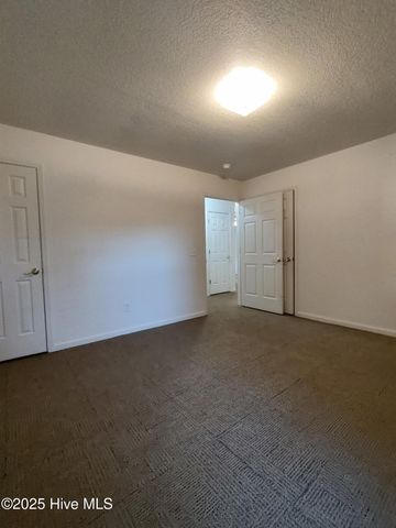 60 Rainbow Drive 6, Jacksonville, NC 28546