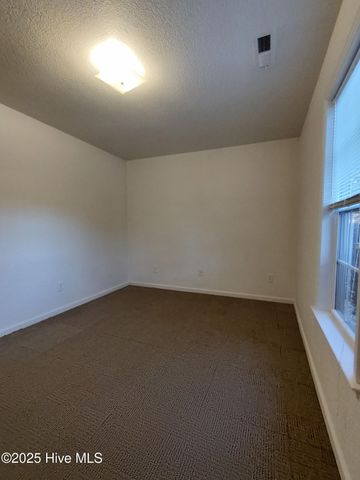 60 Rainbow Drive 6, Jacksonville, NC 28546