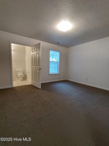 60 Rainbow Drive 6, Jacksonville, NC 28546