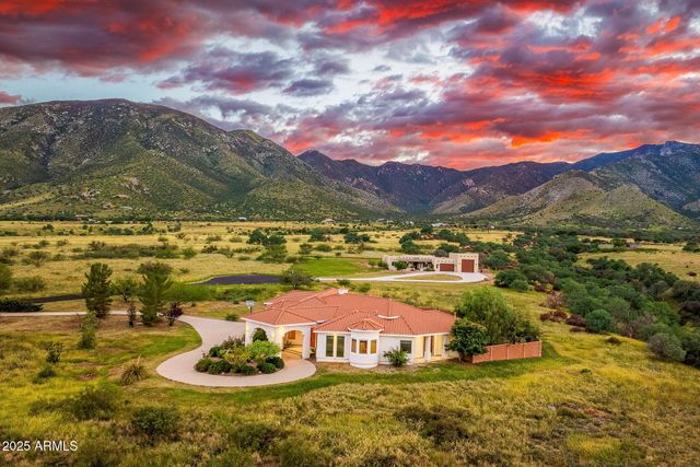 9566 S SWISS Court, Hereford, AZ 85615