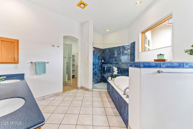 9566 S SWISS Court, Hereford, AZ 85615