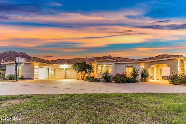 9566 S SWISS Court, Hereford, AZ 85615