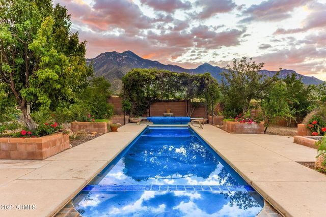 9566 S SWISS Court, Hereford, AZ 85615