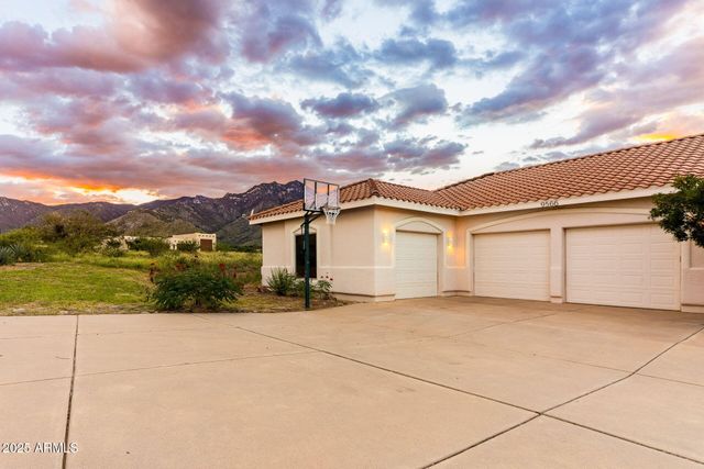 9566 S SWISS Court, Hereford, AZ 85615