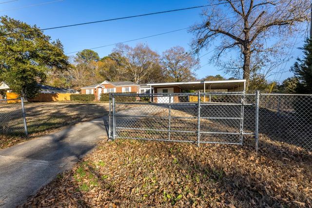 1116 28th Avenue, Phenix City, AL 36869