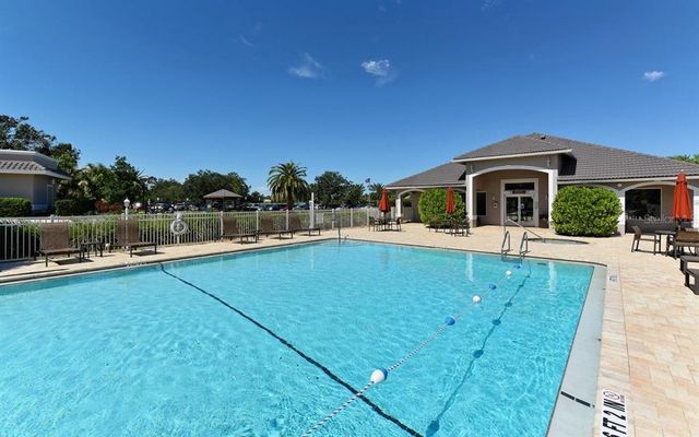 9300 CLUBSIDE CIRCLE 1307, Sarasota, FL 34238