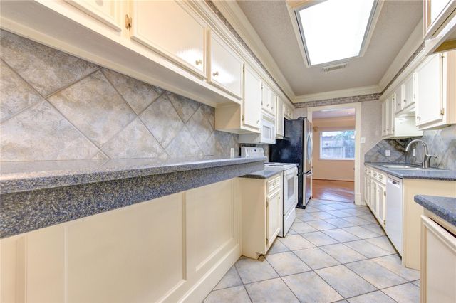 1206 Country Place Drive, Houston, TX 77079